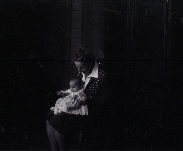 1978.Pont-Hus.GrandMèrePaulette.Edith.jpg