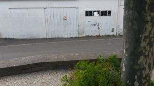 La première porte de garage