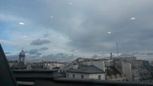 Vue depuis les toilettes d’un grand magasin parisien