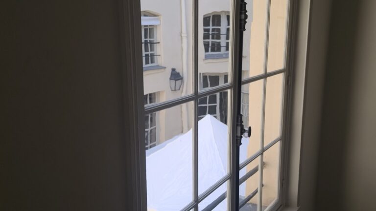 Couloirs, cour intérieure, Varenne