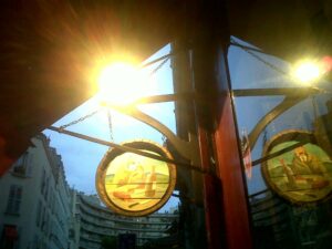 Les yeux jaunes (II)