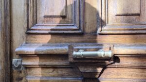 Détail d&rsquo;une porte