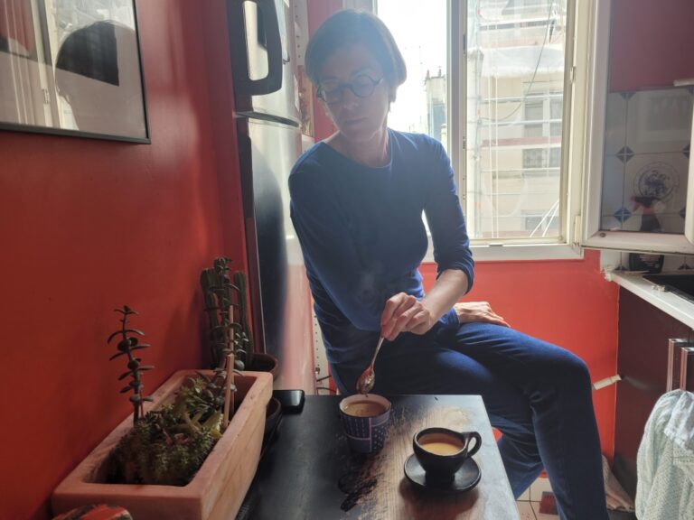 Laurence à l&rsquo;heure du café
