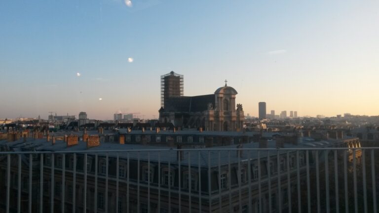 Paris depuis le BHV