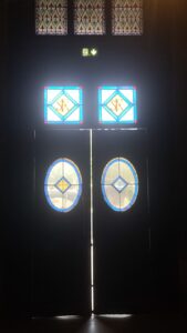 Porte d&rsquo;église, Paris VII