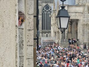 ND de Chrétienté par la fenêtre