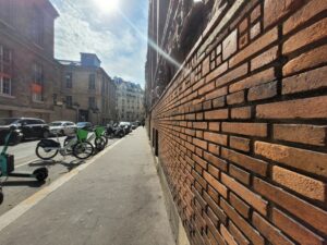 De briques et de brocs