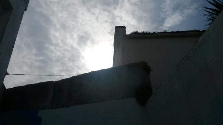 La stagnation des nimbes