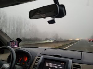 La pluie, la bruine, la route