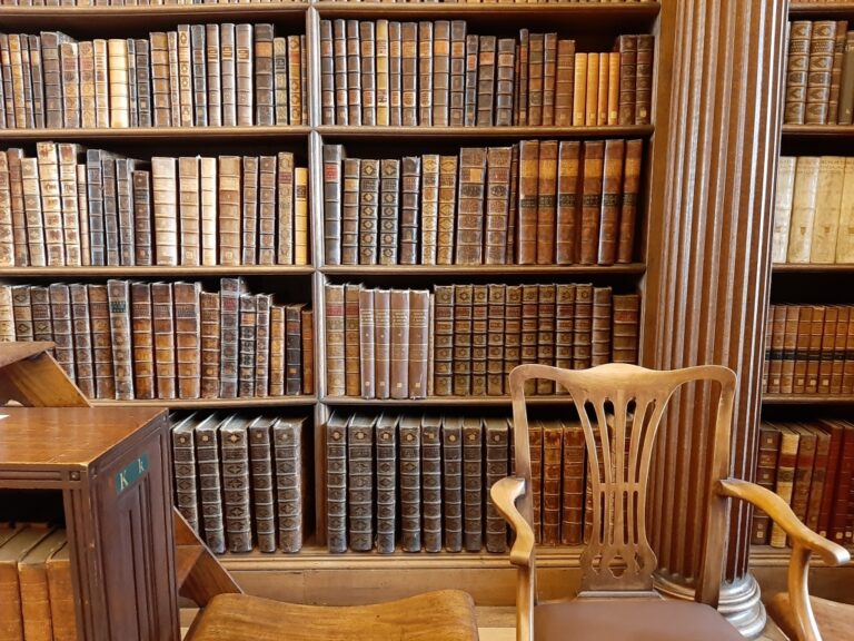 Christ church college library