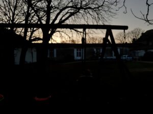 J’ai longtemps habité sous de vastes portiques