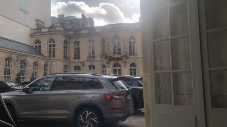 Matignon des nuages