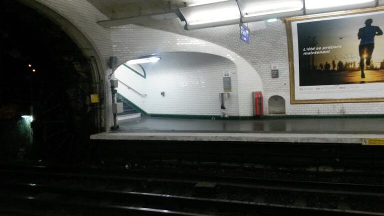Sub-Urbs