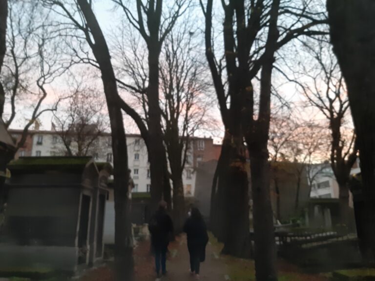 Laurence & Laurence au Père Lachaise
