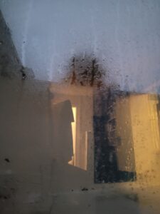 La pluie novembrale et vespérale
