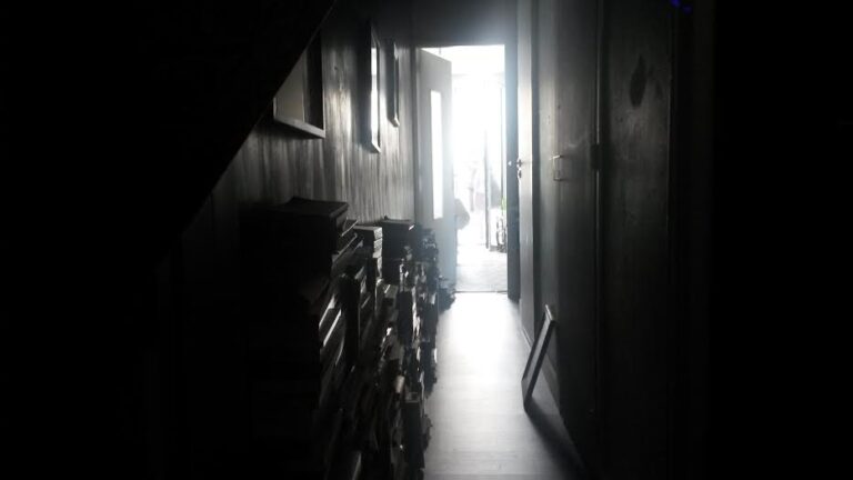 Retour dans la maison de l&rsquo;exil