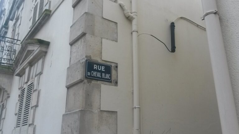 Rue du cheval blanc