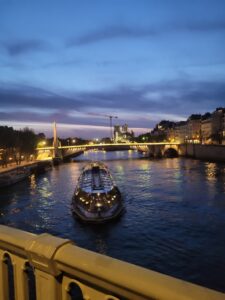 Paris la nuit