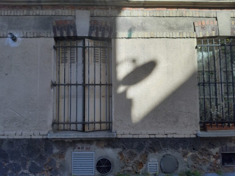 Les détails oubliés