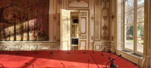 Conseil dominical aux chaises vides