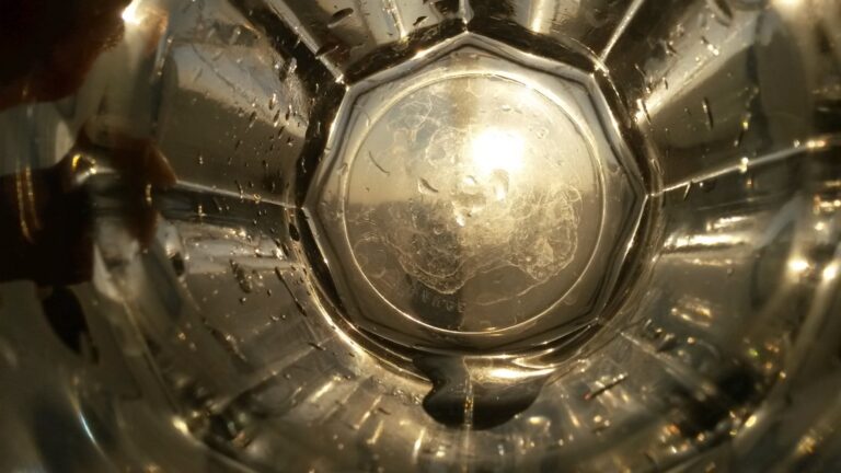 Lire les fonds de verre illuminés