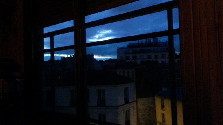 Bleu nuit