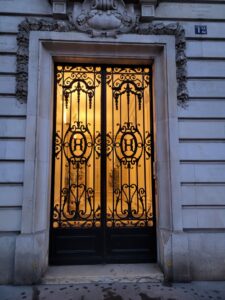 Une porte de Port-Royal