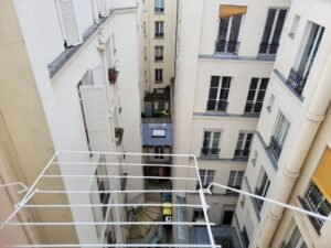 Les cris, les jeux